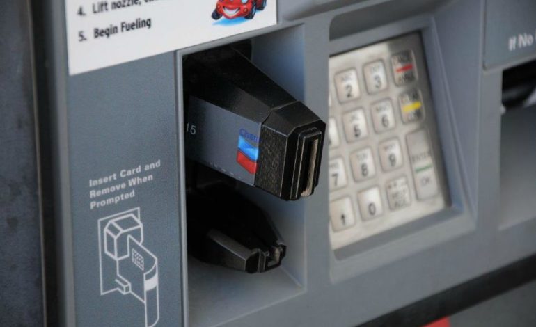 Don’t Use a Debit Card at the Gas Pump