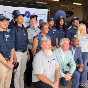 Trenholm State Opens Ford TRAC Training Space for Inaugural Technician Class - inmmgroup From Classroom to Service Bay: Trenholm State Opens Ford TRAC Training Space